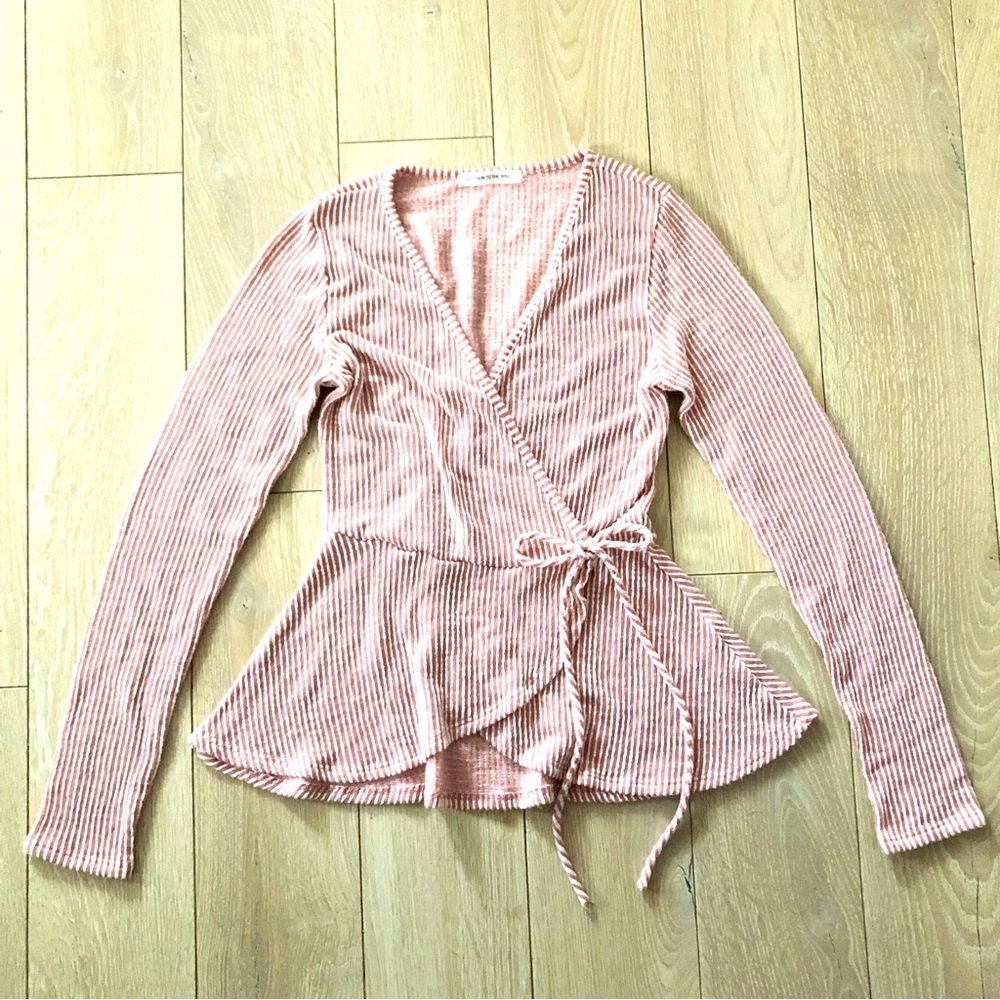 Caution to the Wind Peplum Wrap Long Sleeve Top in Rose Pink and White Size XS